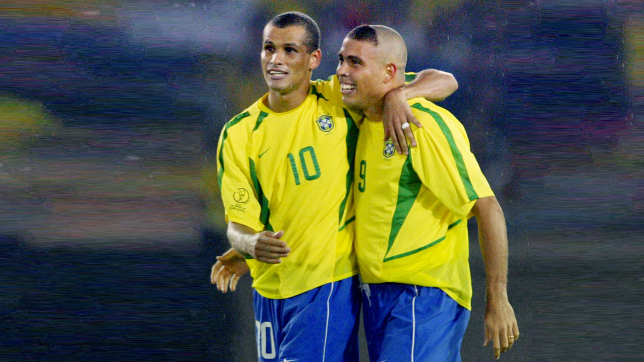 边路推进快 边路推进快