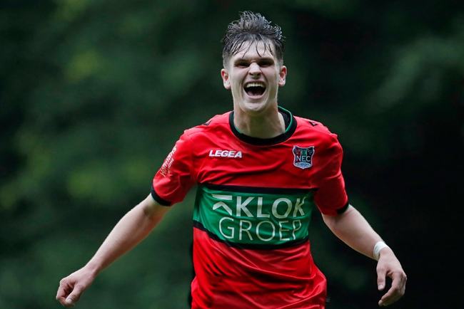 小基恩无疑 小基恩无疑