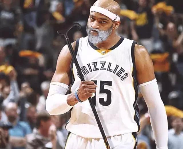 竞争激烈的 竞争激烈的