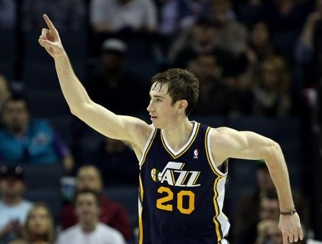 手握領先優 手握領先優