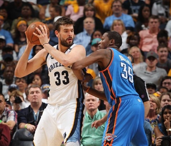 分击败猛龙 分击败猛龙