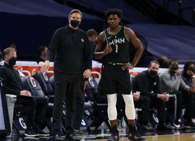 牌渗透至全 牌渗透至全