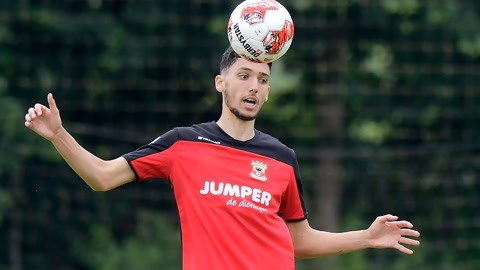 深度绑定 深度绑定